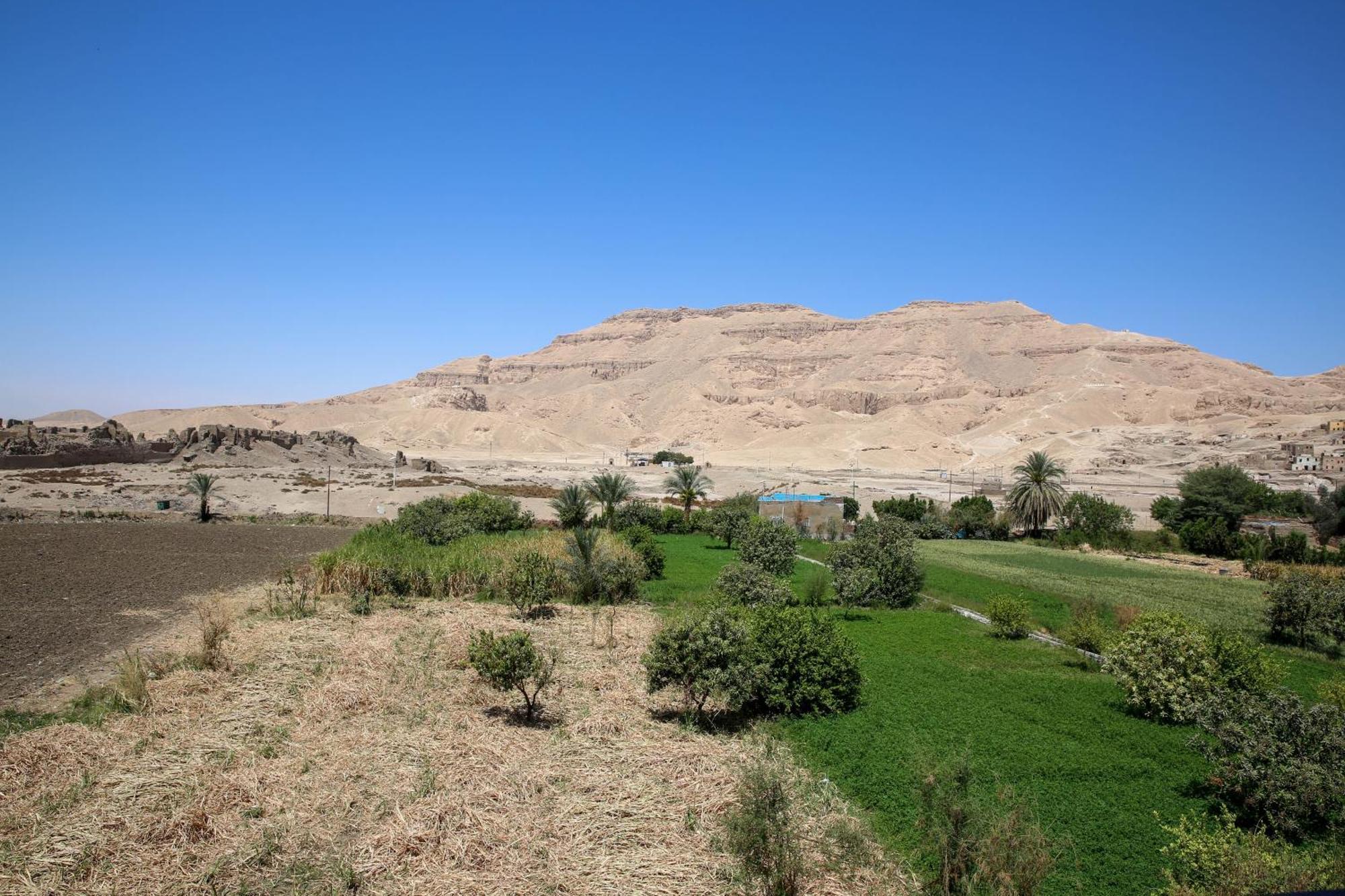 Sharqotel Luxor Exterior photo